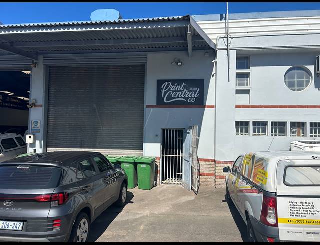250M² MINI FACTORY TO LET IN AVOCA HILLS